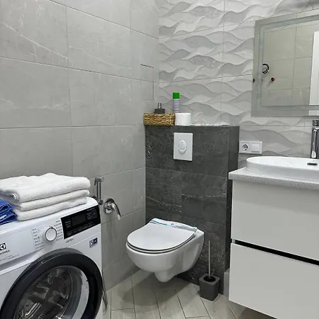 Grey Pearl 652 Apartment Odessa