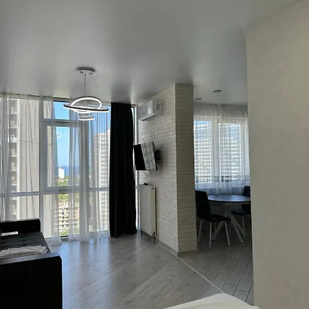 Apartment Grey Pearl 652 *